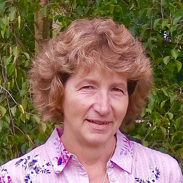Lynne Morris, Commercial Director Lynne Morris, Commercial Director