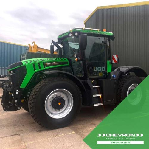 Chevron Green Services welcomes new Fastrac tractor to its fleet